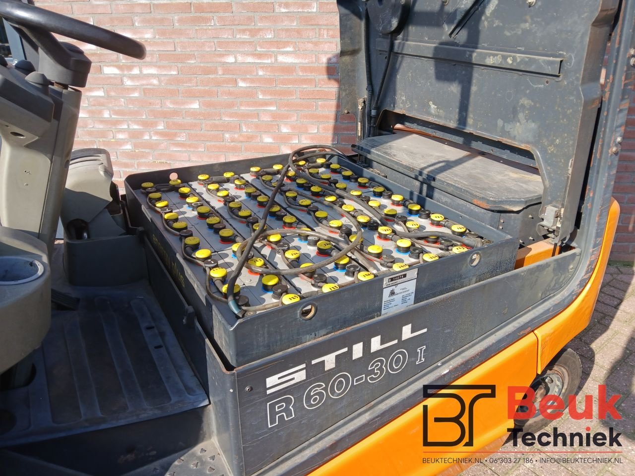 Frontstapler tipa Still r60-30 i, Gebrauchtmaschine u LUNTEREN (Slika 7)