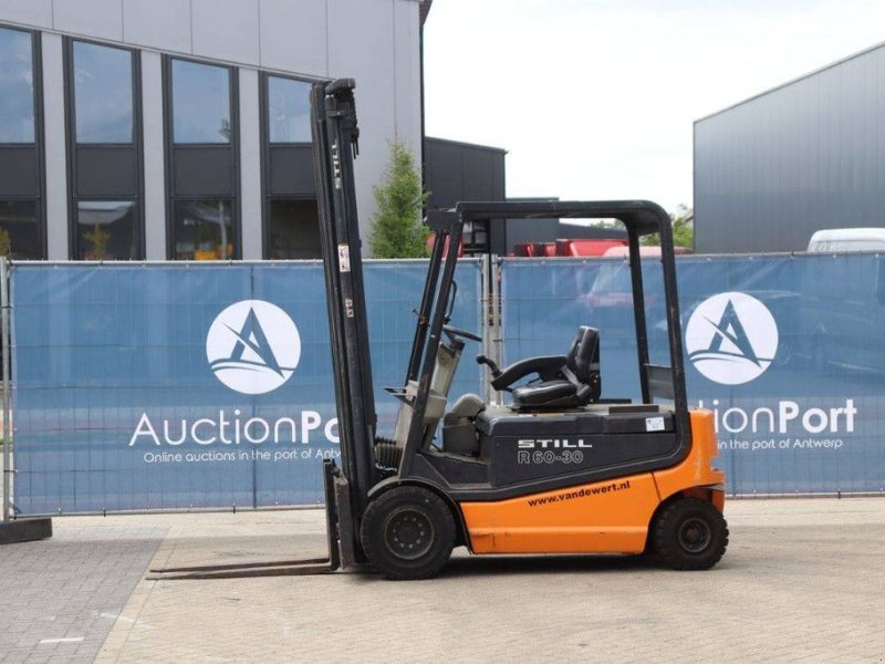 Frontstapler del tipo Still R60-30, Gebrauchtmaschine In Antwerpen (Immagine 1)