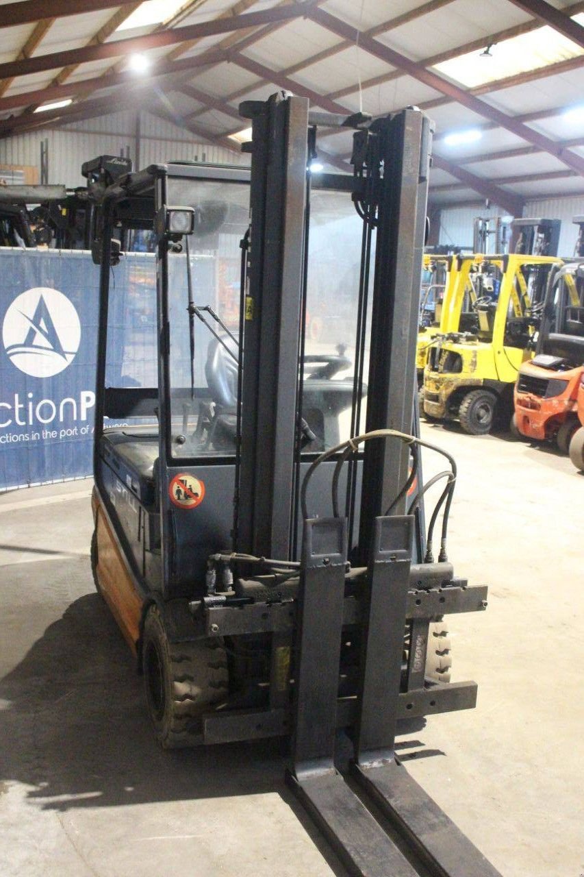 Frontstapler tip Still R60-30, Gebrauchtmaschine in Antwerpen (Poză 7)