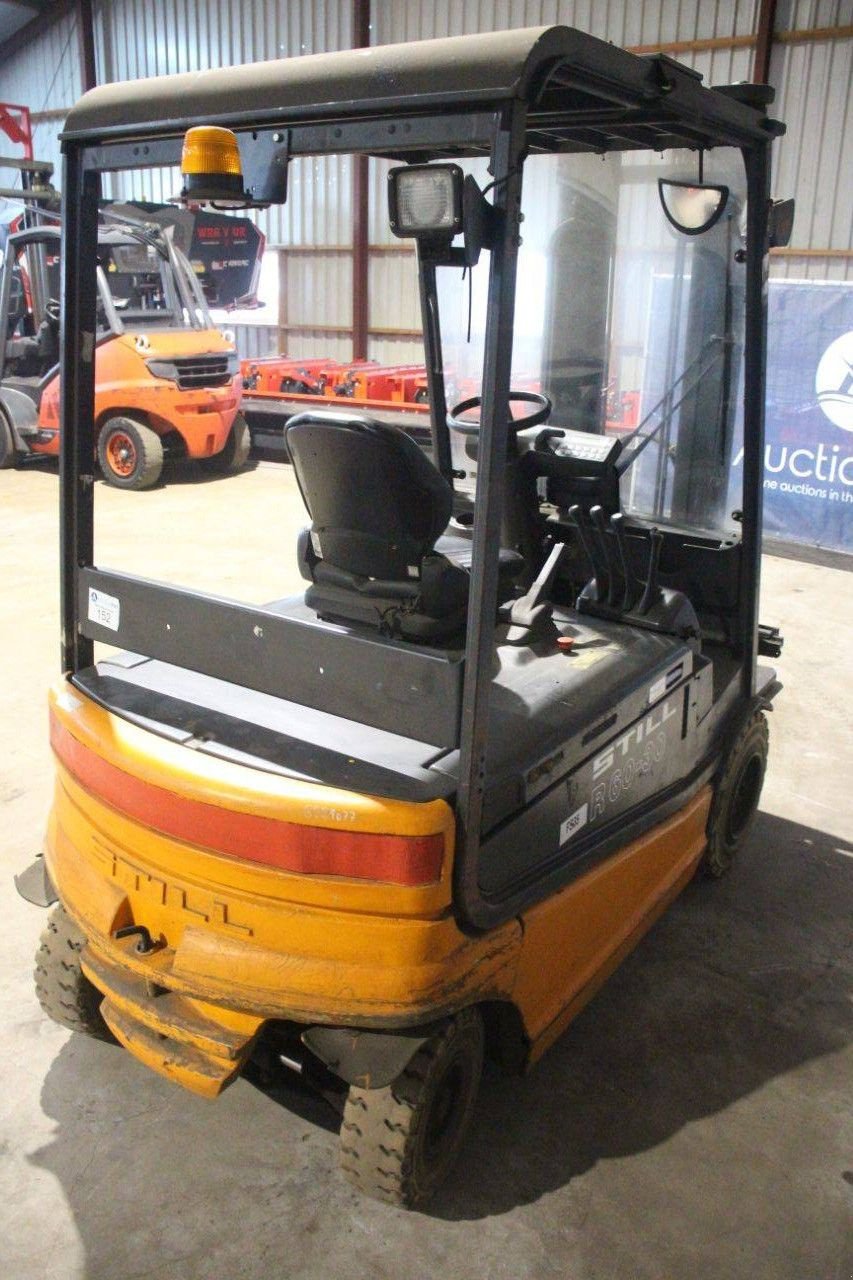 Frontstapler tip Still R60-30, Gebrauchtmaschine in Antwerpen (Poză 5)