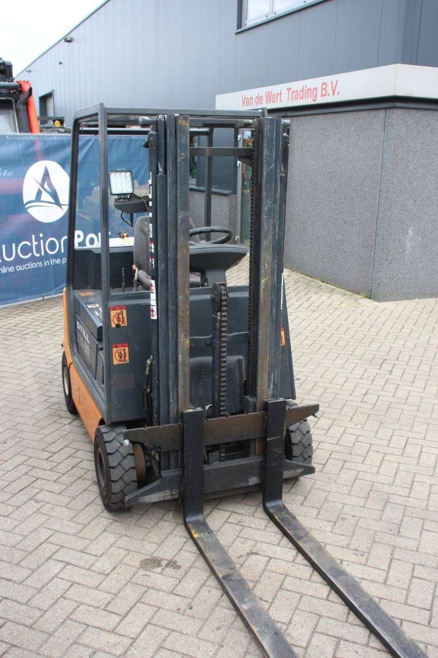 Frontstapler Türe ait Still R70-16T, Gebrauchtmaschine içinde Antwerpen (resim 7)