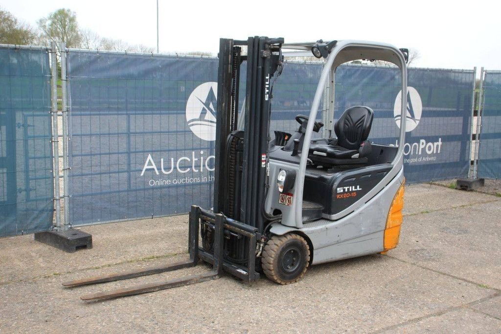 Frontstapler du type Still RX 20-15, Gebrauchtmaschine en Antwerpen (Photo 9)