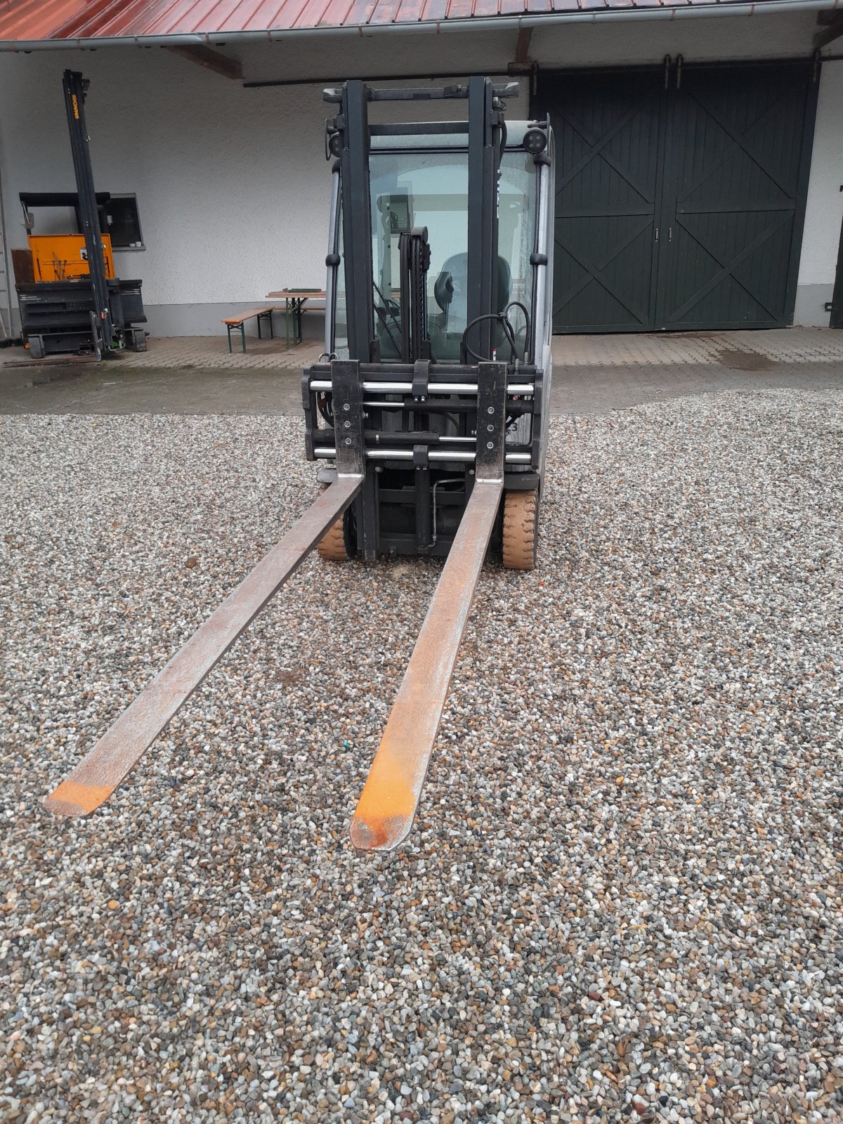 Frontstapler des Typs Still RX 20-16, Gebrauchtmaschine in Nandlstadt (Bild 2)