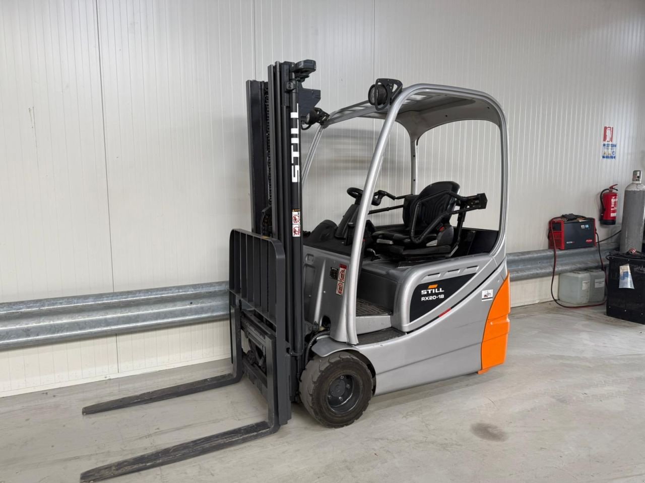 Frontstapler of the type Still RX 20-18, Gebrauchtmaschine in Vianen (Picture 2)