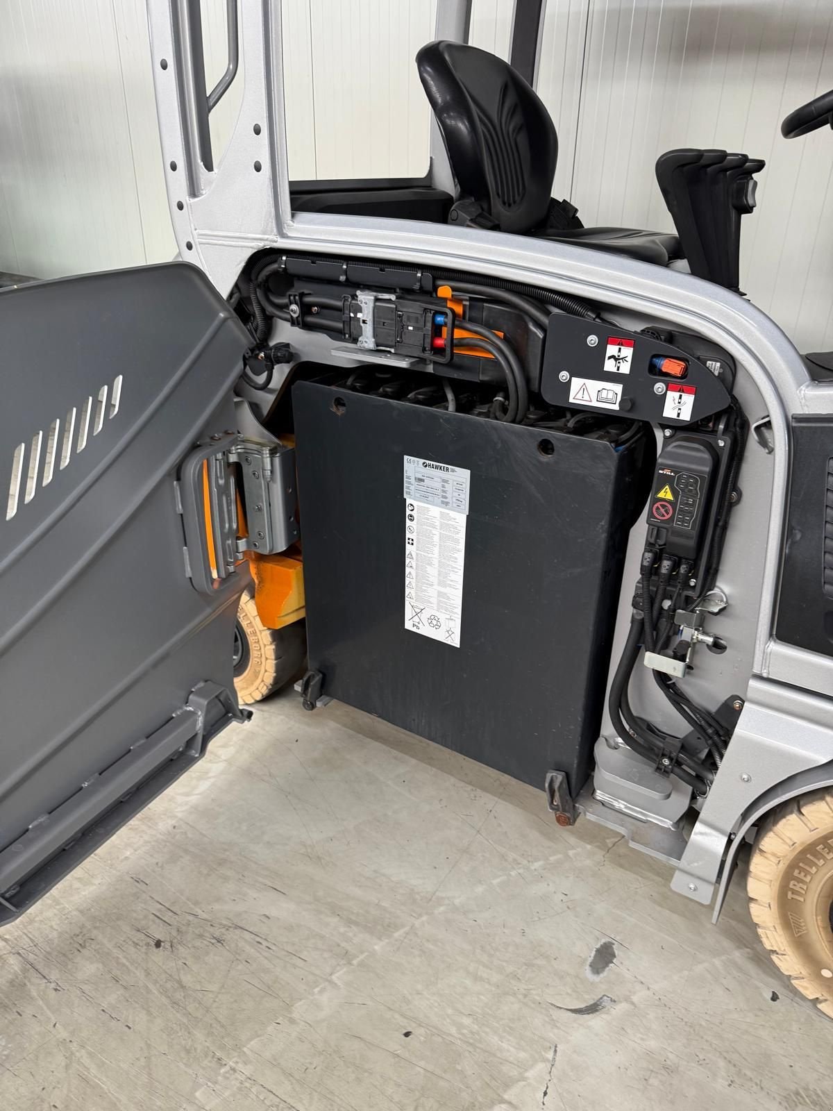 Frontstapler of the type Still RX 60-25, Gebrauchtmaschine in Vianen (Picture 4)