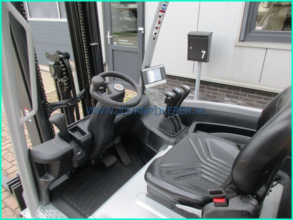 Frontstapler of the type Still RX20-16, Gebrauchtmaschine in IJsselmuiden (Picture 4)