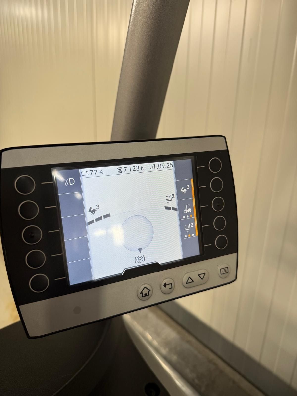 Frontstapler of the type Still RX20-16, Gebrauchtmaschine in Vianen (Picture 7)