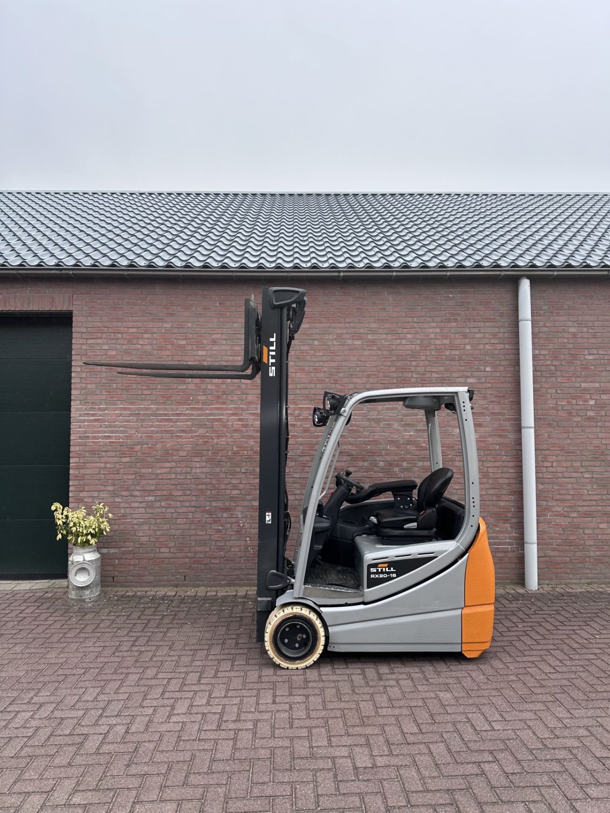 Frontstapler del tipo Still RX20-16, Gebrauchtmaschine In Reusel (Immagine 3)