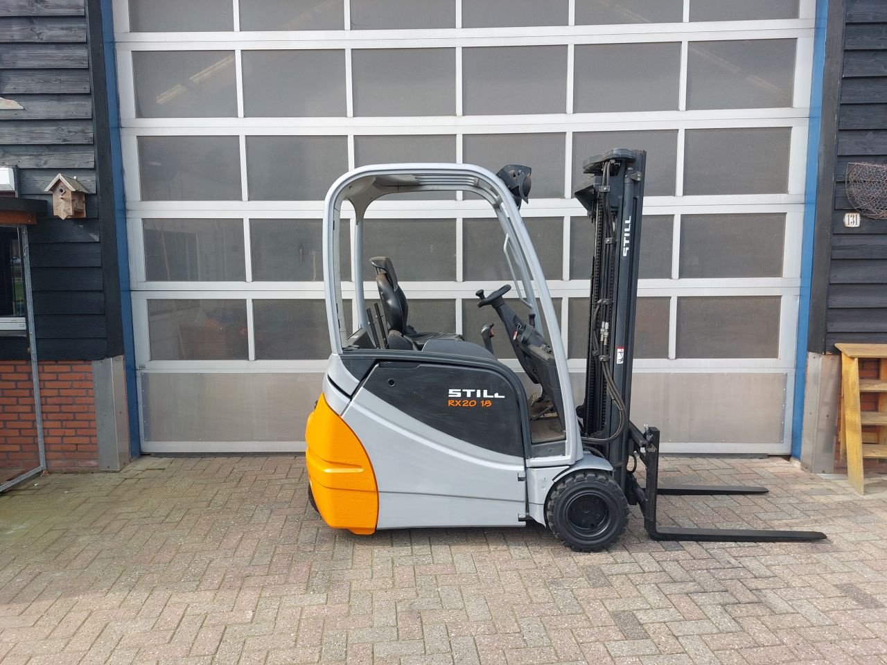 Frontstapler Türe ait Still RX20-18 triplex sideshift 2011, Gebrauchtmaschine içinde Harskamp (resim 2)