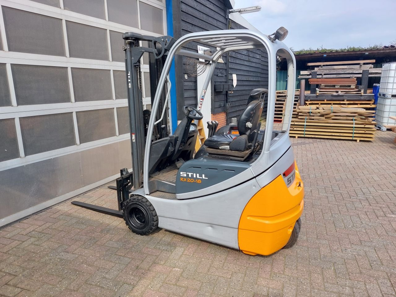 Frontstapler Türe ait Still RX20-18 triplex sideshift 2011, Gebrauchtmaschine içinde Harskamp (resim 5)