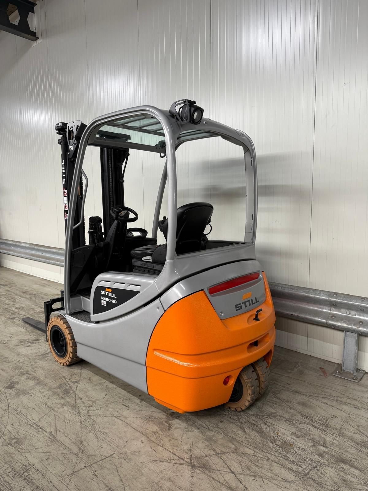 Frontstapler of the type Still RX20-20, Gebrauchtmaschine in Vianen (Picture 3)