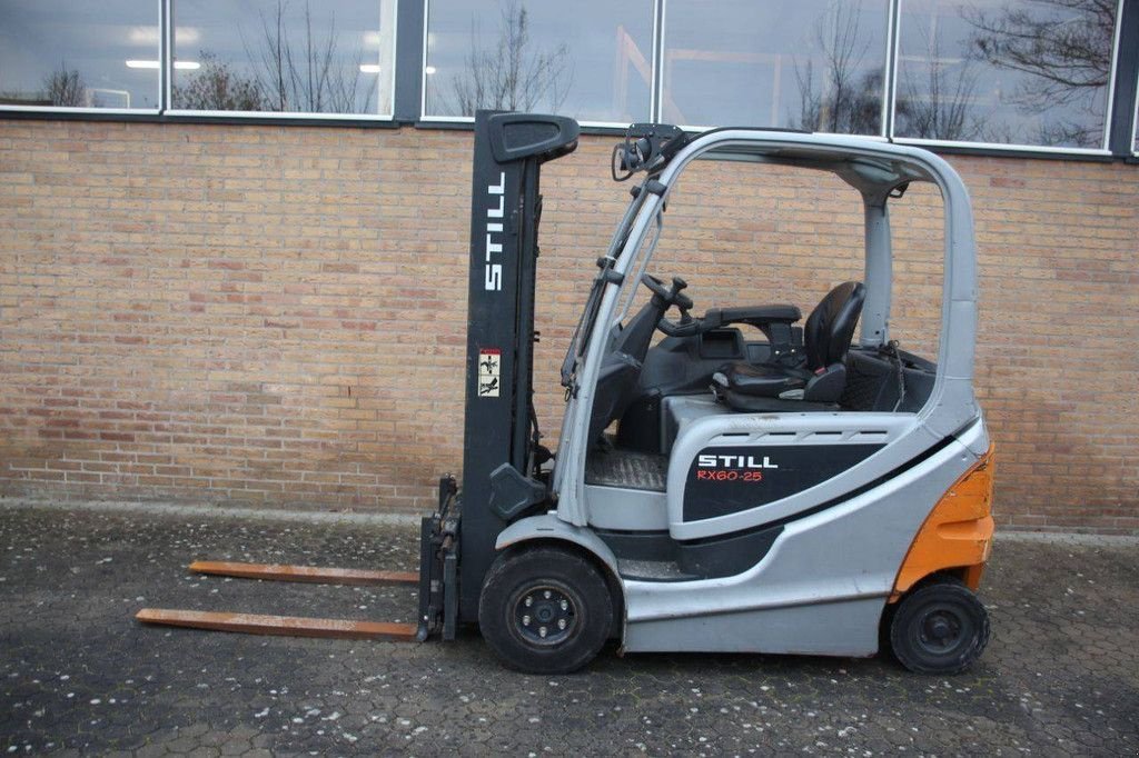 Frontstapler of the type Still RX60-25, Gebrauchtmaschine in Antwerpen (Picture 2)