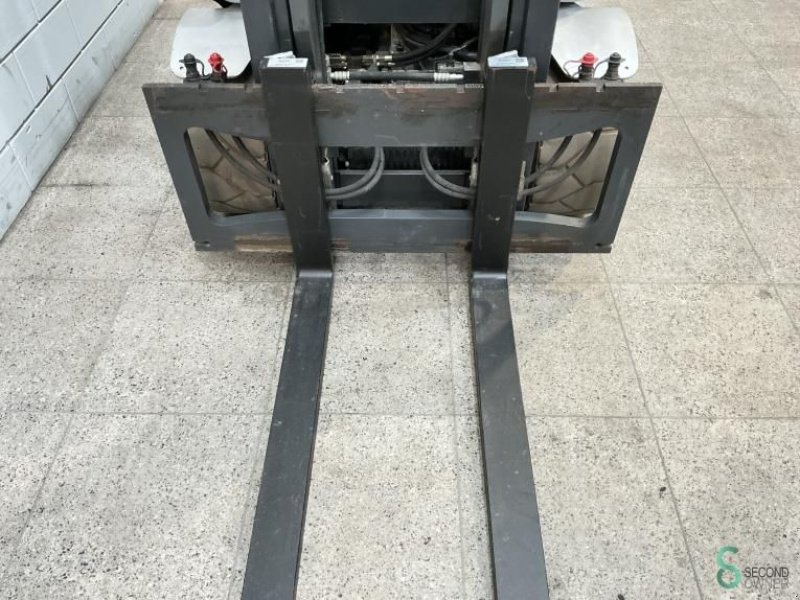 Frontstapler des Typs Still RX60-30, Gebrauchtmaschine in Wijchen (Bild 4)
