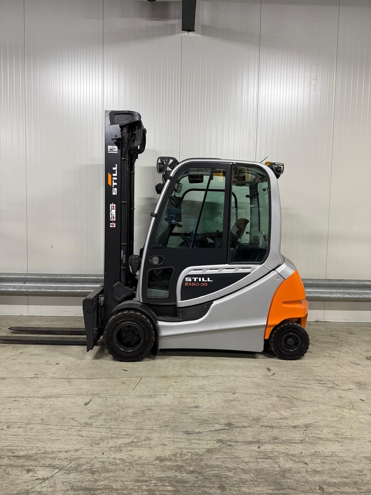 Frontstapler del tipo Still RX60-35, Gebrauchtmaschine In Vianen (Immagine 1)