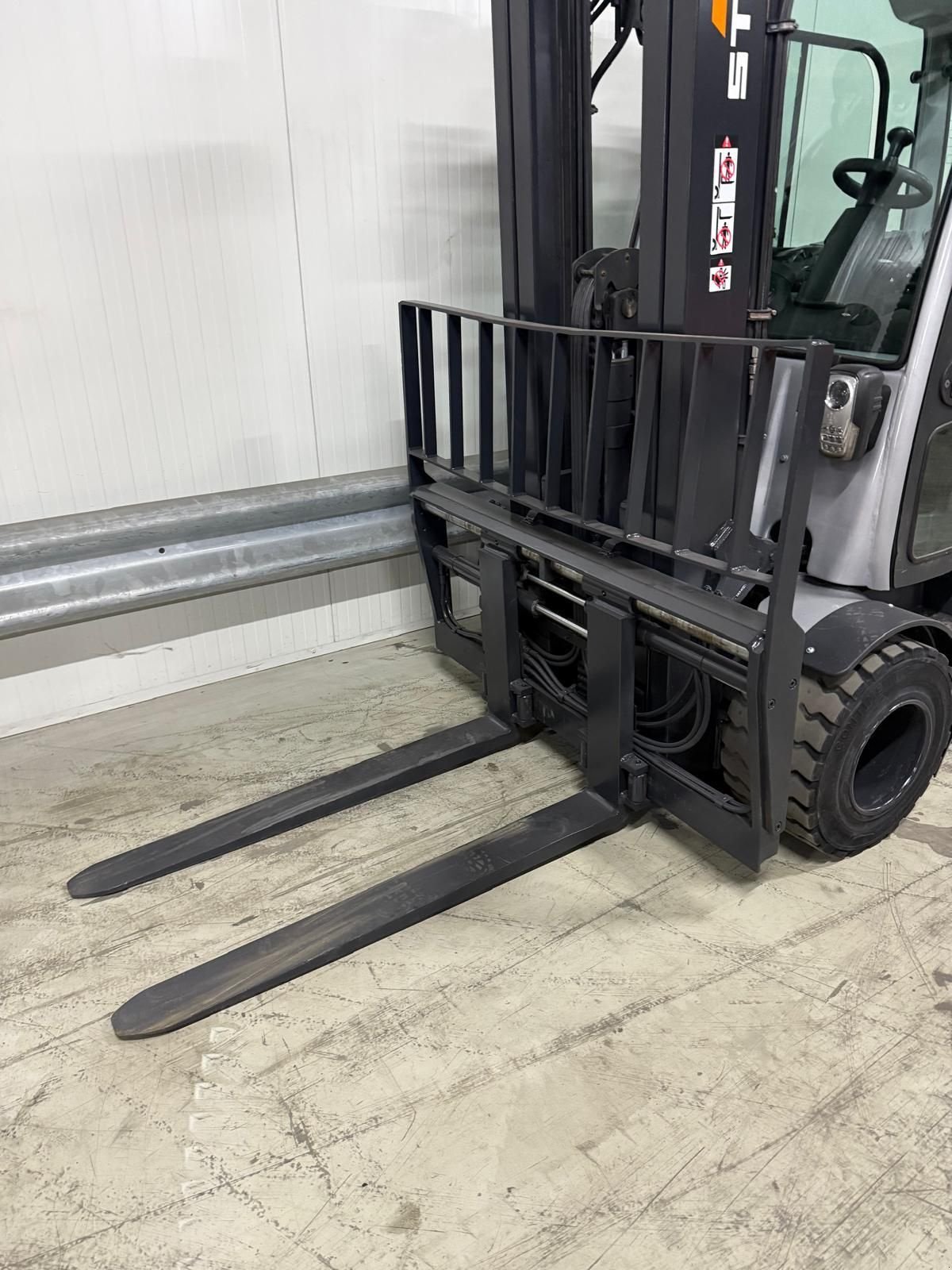 Frontstapler типа Still RX60-35, Gebrauchtmaschine в Vianen (Фотография 4)