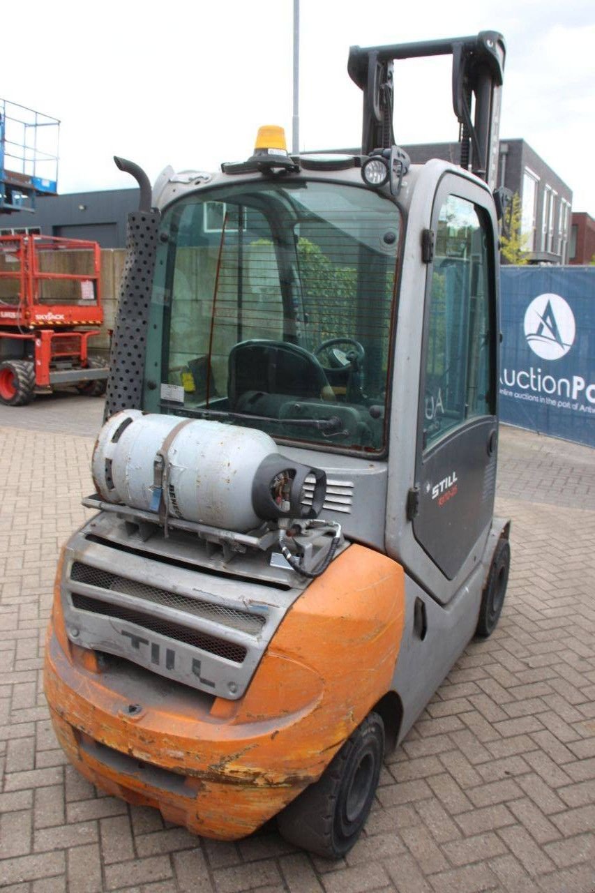 Frontstapler des Typs Still RX70-25T, Gebrauchtmaschine in Antwerpen (Bild 5)