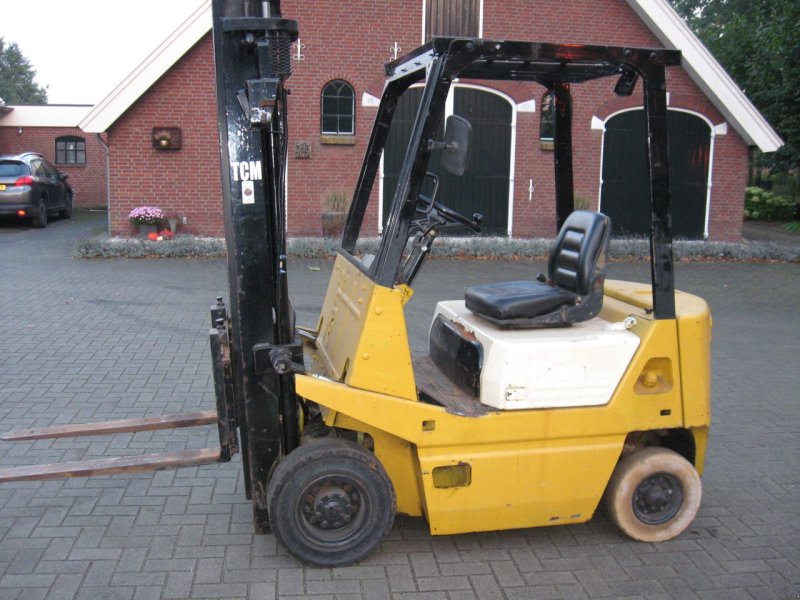 Frontstapler des Typs TCM -, Gebrauchtmaschine in Oldenzaal (Bild 1)
