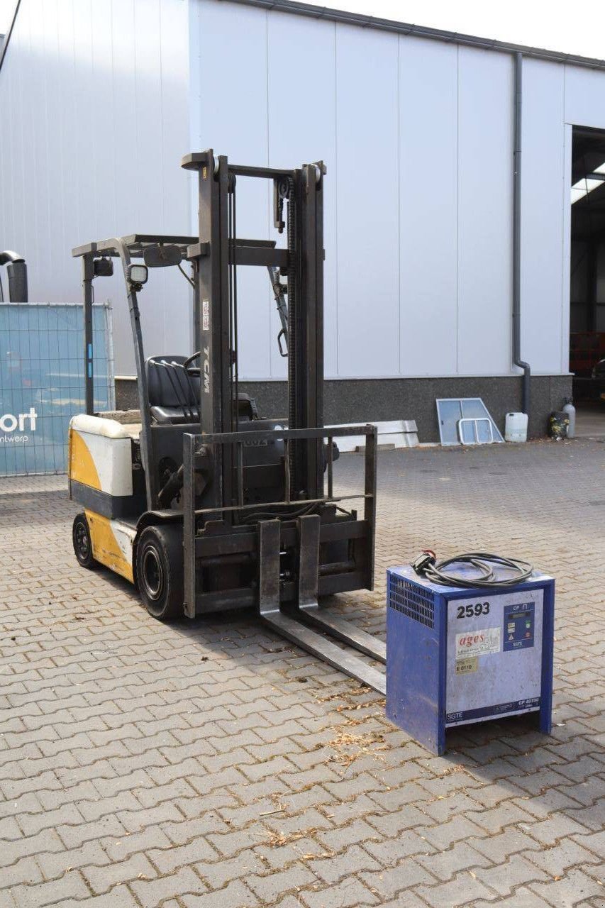 Frontstapler типа TCM FB25-6, Gebrauchtmaschine в Antwerpen (Фотография 9)