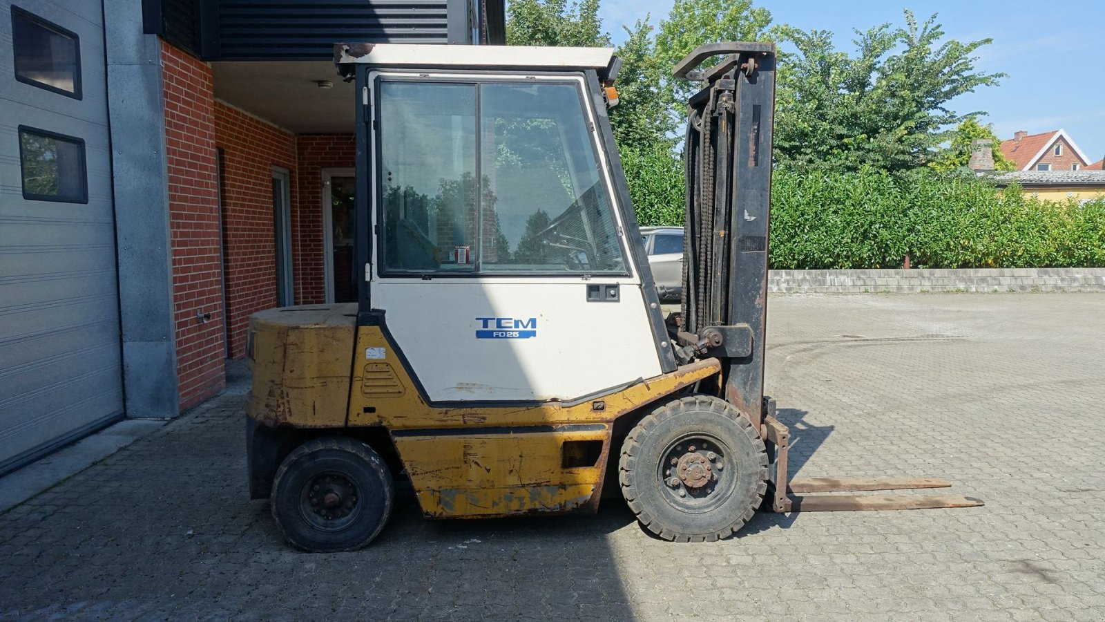 Frontstapler des Typs TCM FD25 Z2 // 2500 Kg diesel, Gebrauchtmaschine in Skive (Bild 3)