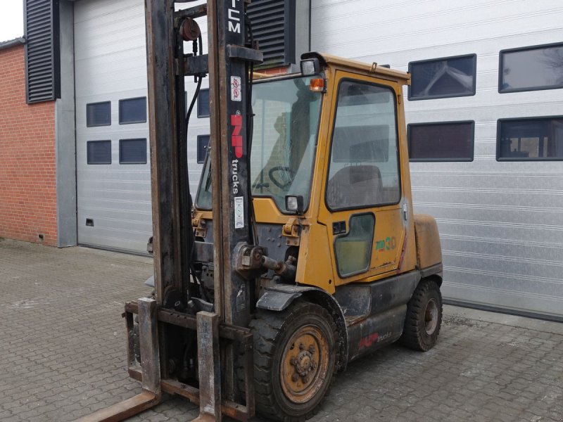Frontstapler des Typs TCM FD30 Z5 // 3000 Kg diesel, Gebrauchtmaschine in Skive (Bild 1)