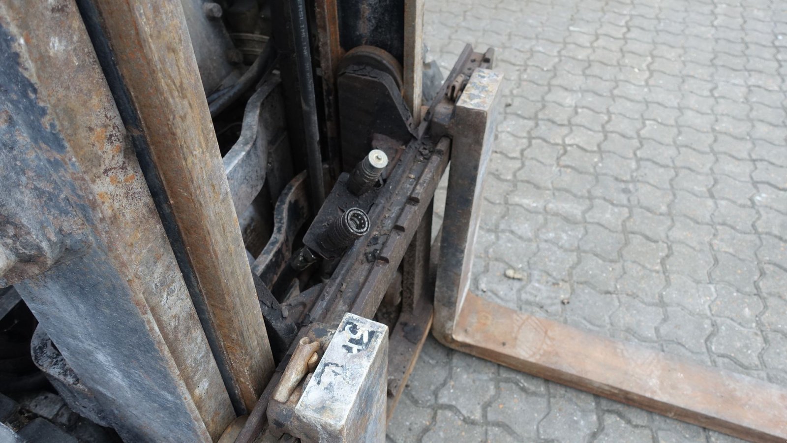 Frontstapler des Typs TCM FD30 Z5 // 3000 Kg diesel, Gebrauchtmaschine in Skive (Bild 3)