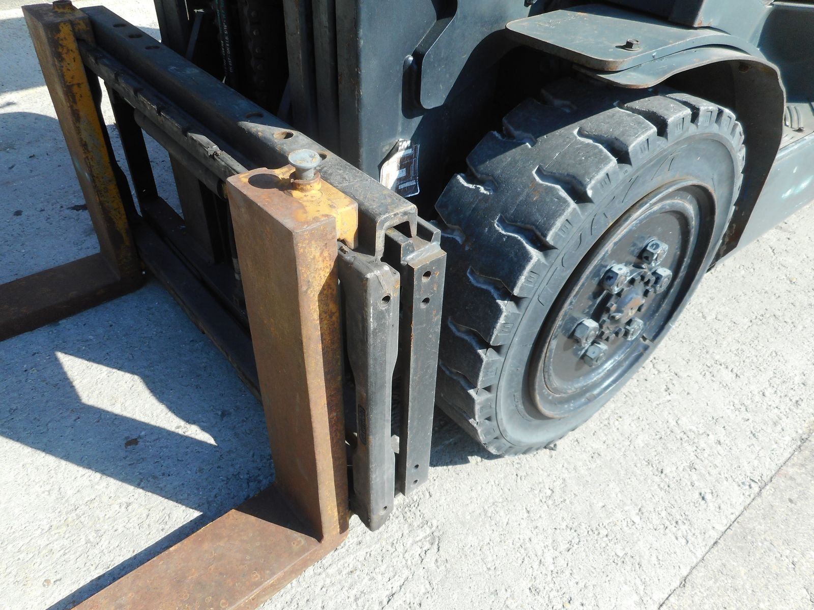 Frontstapler от тип TCM FD30T3 Triplex 4,35m + Seitenschieber, Gebrauchtmaschine в St. Nikolai ob Draßling (Снимка 12)