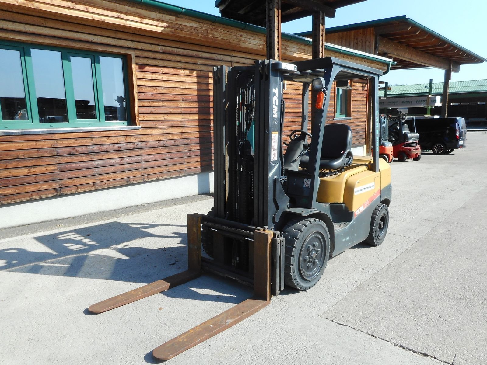 Frontstapler от тип TCM FD30T3 Triplex 4,35m + Seitenschieber, Gebrauchtmaschine в St. Nikolai ob Draßling (Снимка 2)