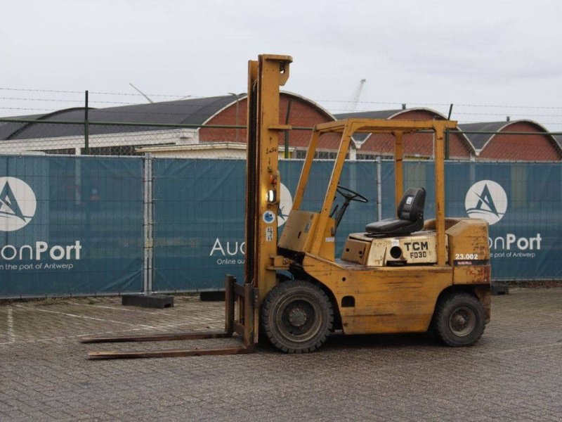 Frontstapler van het type TCM FD30Z5, Gebrauchtmaschine in Antwerpen (Foto 1)
