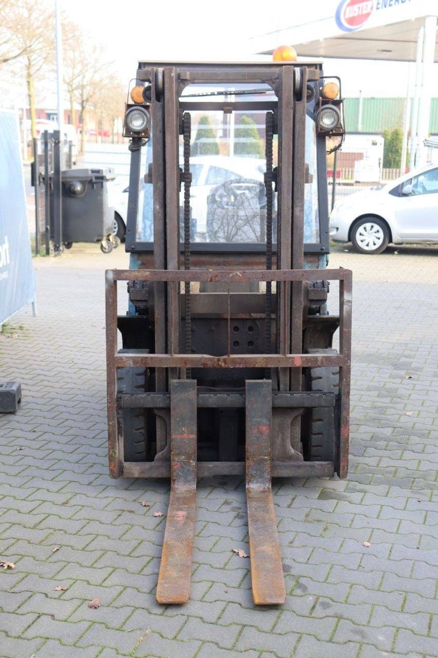 Frontstapler типа TCM FHD25Z, Gebrauchtmaschine в Antwerpen (Фотография 9)