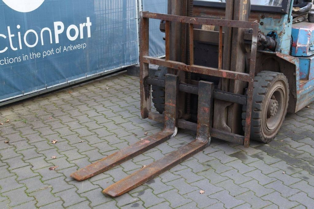 Frontstapler типа TCM FHD25Z, Gebrauchtmaschine в Antwerpen (Фотография 11)