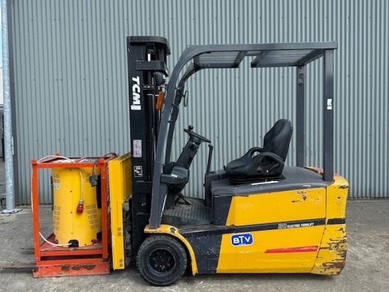 Frontstapler des Typs TCM FTB 20-7, Gebrauchtmaschine in Beveren-Waas Melsele (Bild 1)