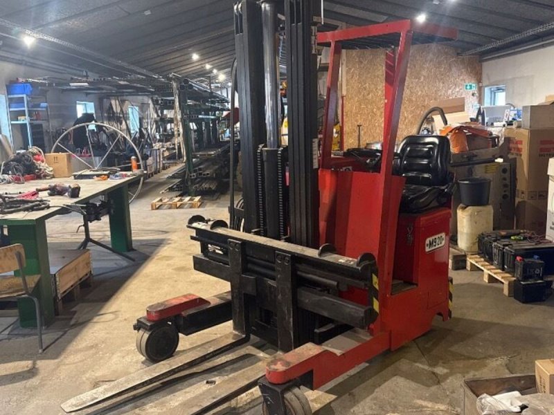 Frontstapler a típus TCM M920 4-vejs, Gebrauchtmaschine ekkor: Rødovre (Kép 1)