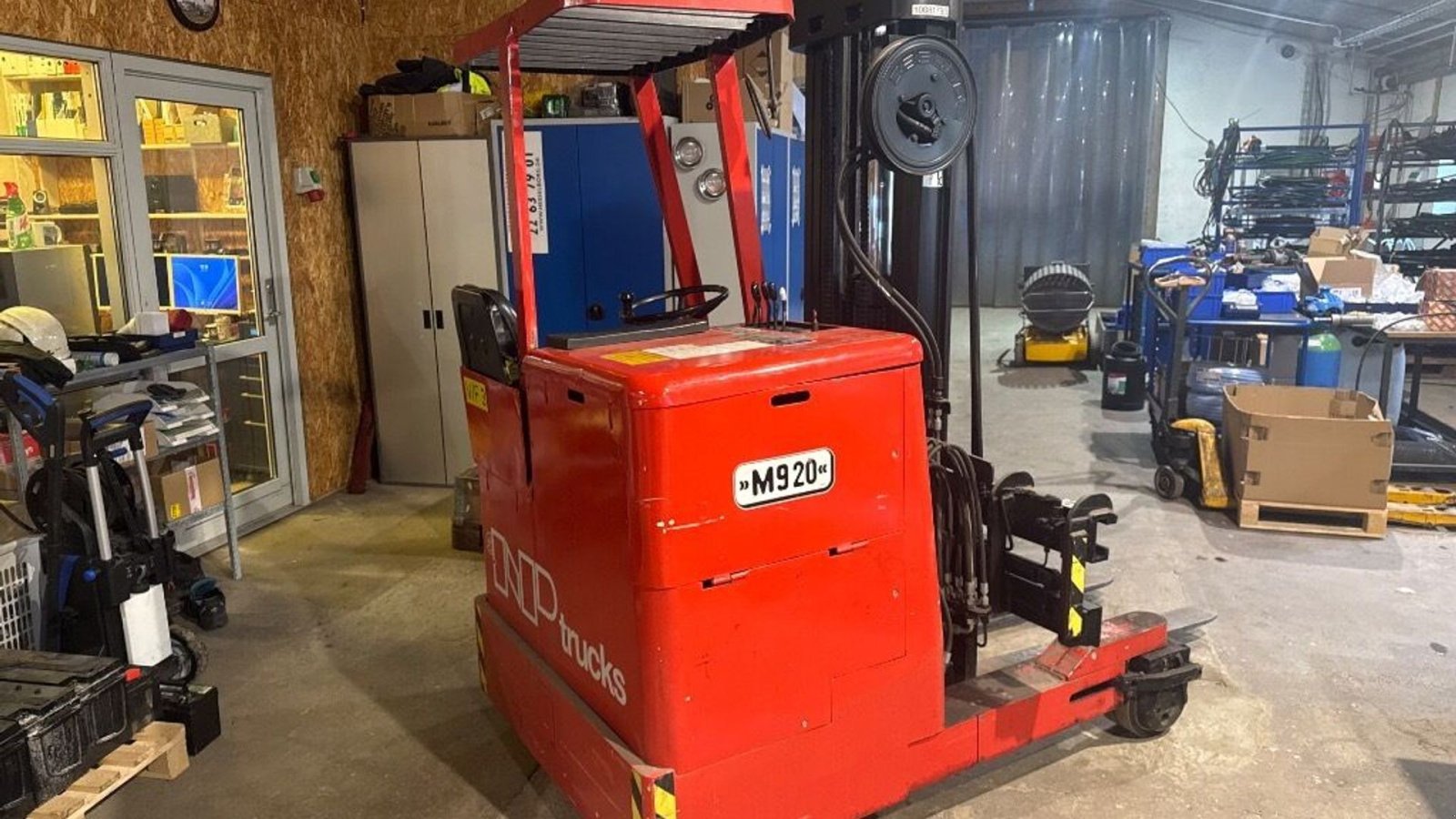 Frontstapler tipa TCM M920 4-vejs, Gebrauchtmaschine u Rødovre (Slika 3)