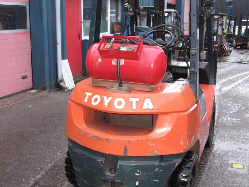 Frontstapler des Typs Toyota -, Gebrauchtmaschine in Oldenzaal