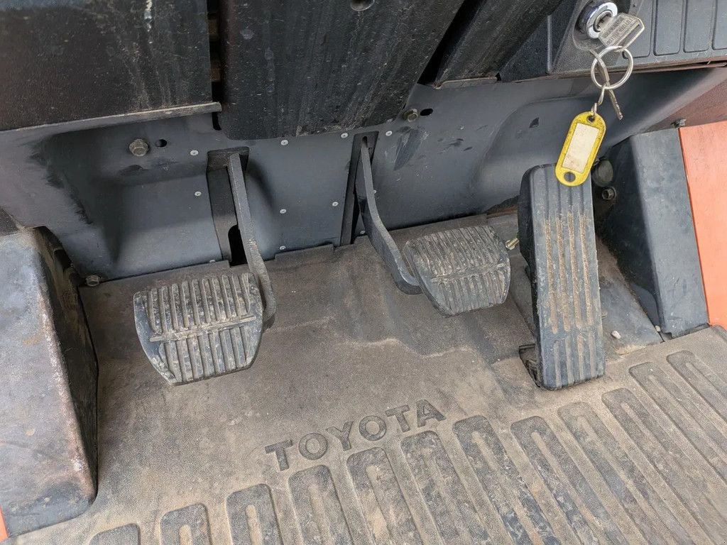 Frontstapler tip Toyota 002-7FDF30, Gebrauchtmaschine in Groningen (Poză 8)
