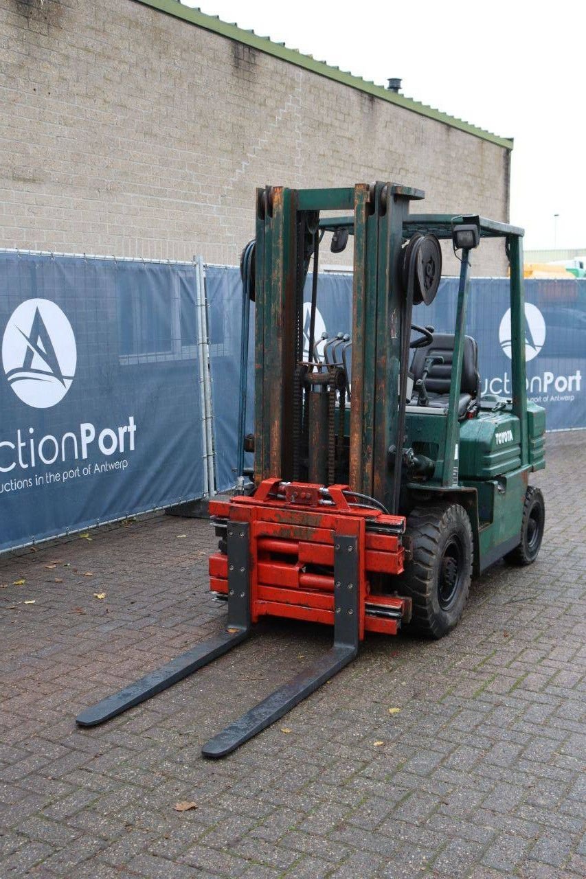Frontstapler tipa Toyota 02 5FD.F 25, Gebrauchtmaschine u Antwerpen (Slika 10)