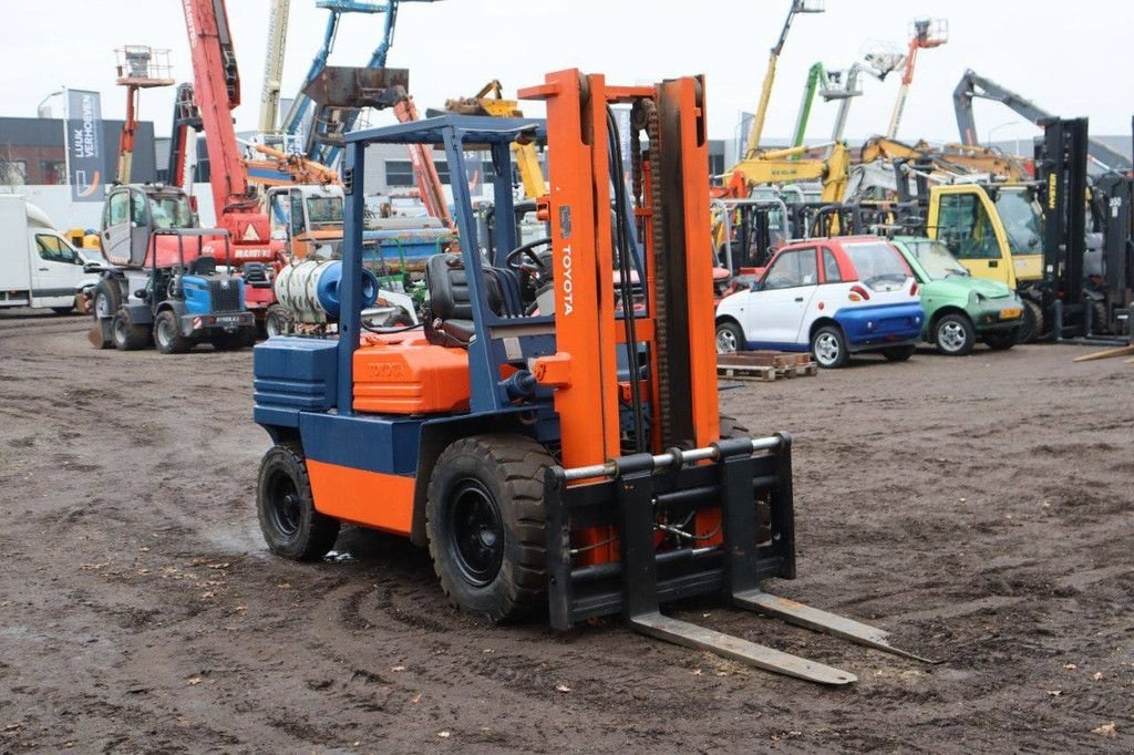 Frontstapler des Typs Toyota 02-5FG45, Gebrauchtmaschine in Antwerpen (Bild 7)