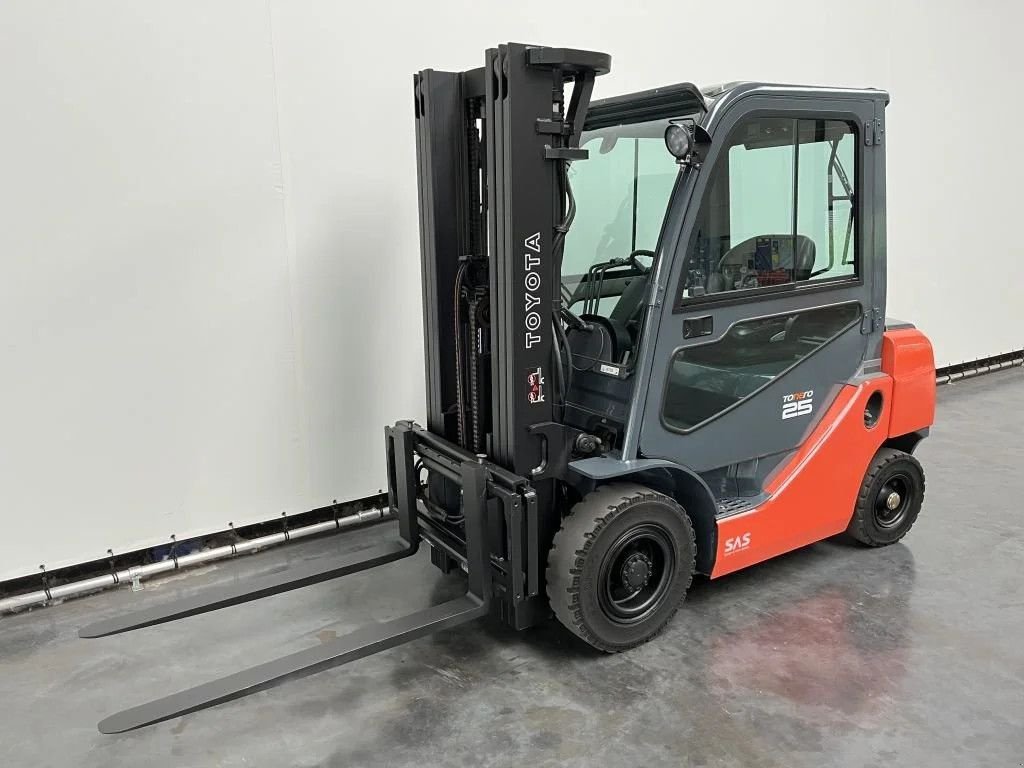 Frontstapler of the type Toyota 02-8 FDF 25, Gebrauchtmaschine in Culemborg (Picture 7)
