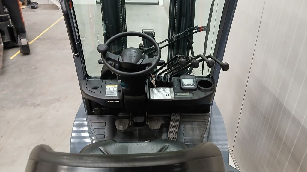 Frontstapler typu Toyota 02-8FBGF-25, Gebrauchtmaschine v Barneveld (Obrázek 4)