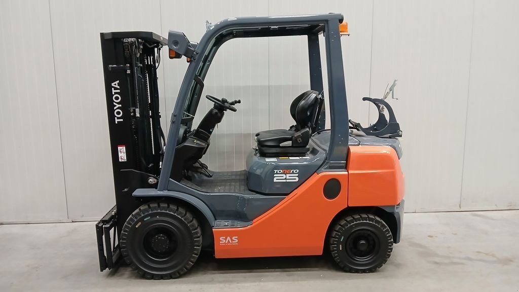 Frontstapler typu Toyota 02-8FBGF-25, Gebrauchtmaschine v Barneveld (Obrázek 1)