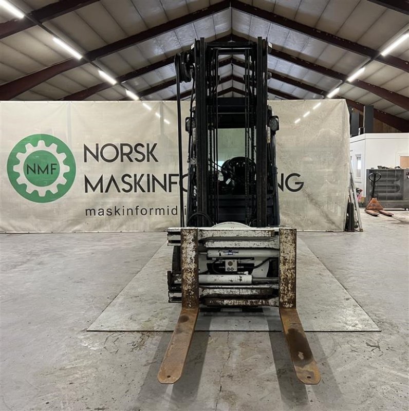 Frontstapler des Typs Toyota 02-8FDF30 ROTATOR, Gebrauchtmaschine in Ølen (Bild 4)
