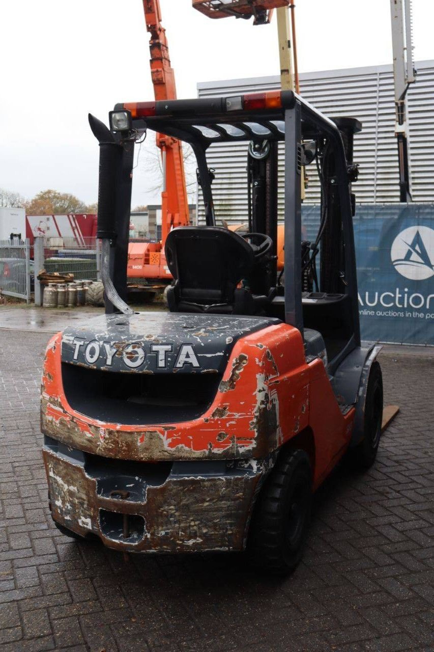 Frontstapler типа Toyota 02-8FDF30, Gebrauchtmaschine в Antwerpen (Фотография 7)