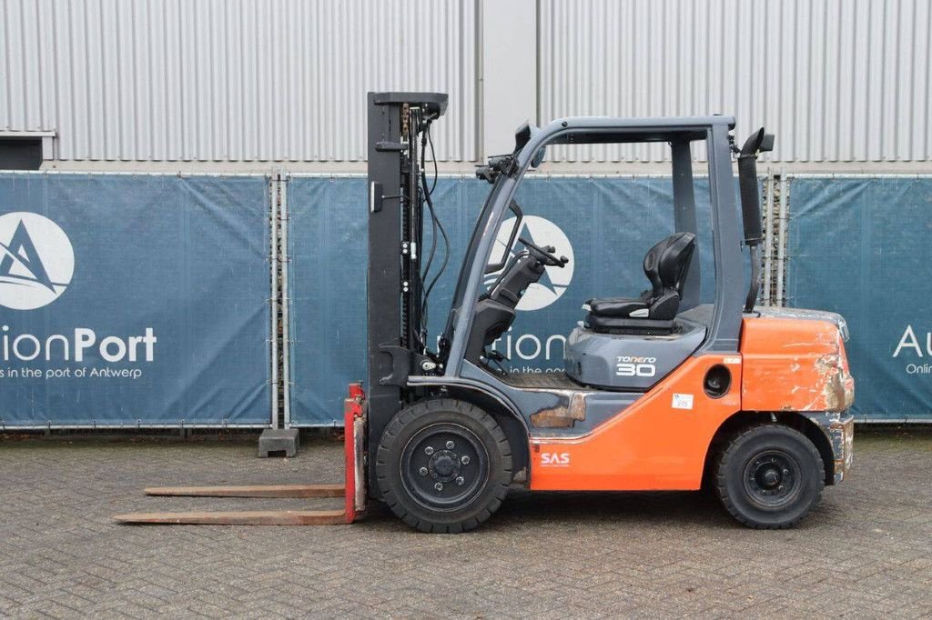 Frontstapler типа Toyota 02-8FDF30, Gebrauchtmaschine в Antwerpen (Фотография 2)