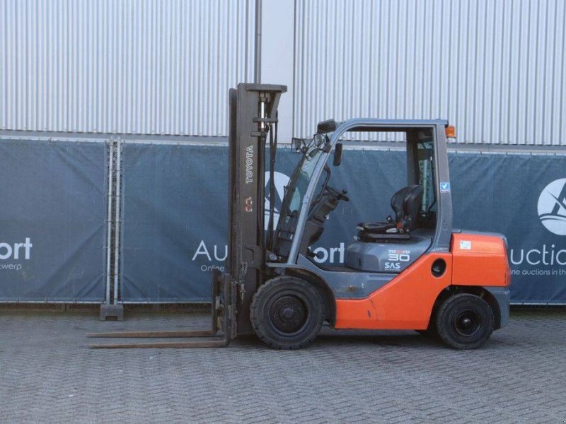 Frontstapler typu Toyota 02-8FDF30, Gebrauchtmaschine w Antwerpen (Zdjęcie 1)