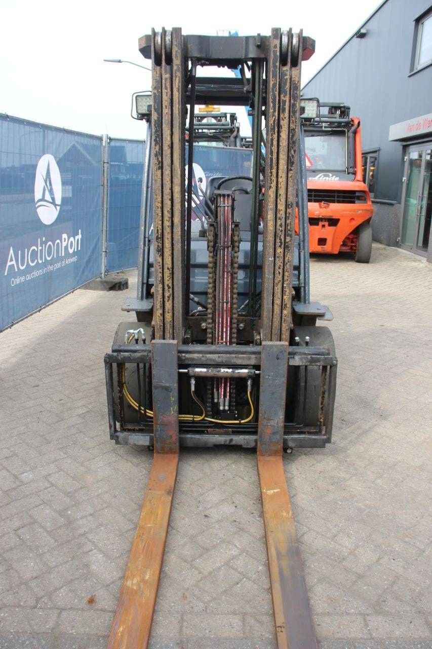 Frontstapler типа Toyota 02-8FDF30, Gebrauchtmaschine в Antwerpen (Фотография 8)