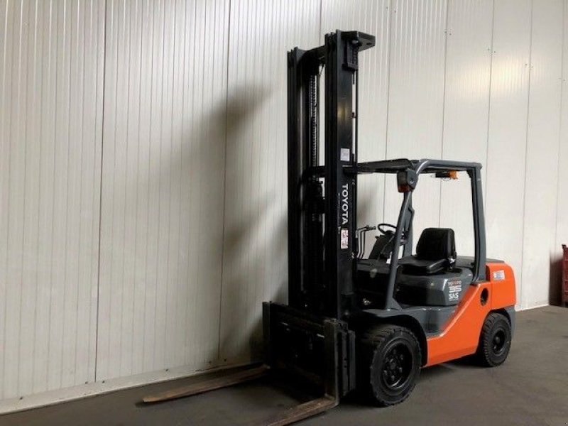 Frontstapler του τύπου Toyota 02-8FDJF35, Gebrauchtmaschine σε Emmeloord (Φωτογραφία 3)