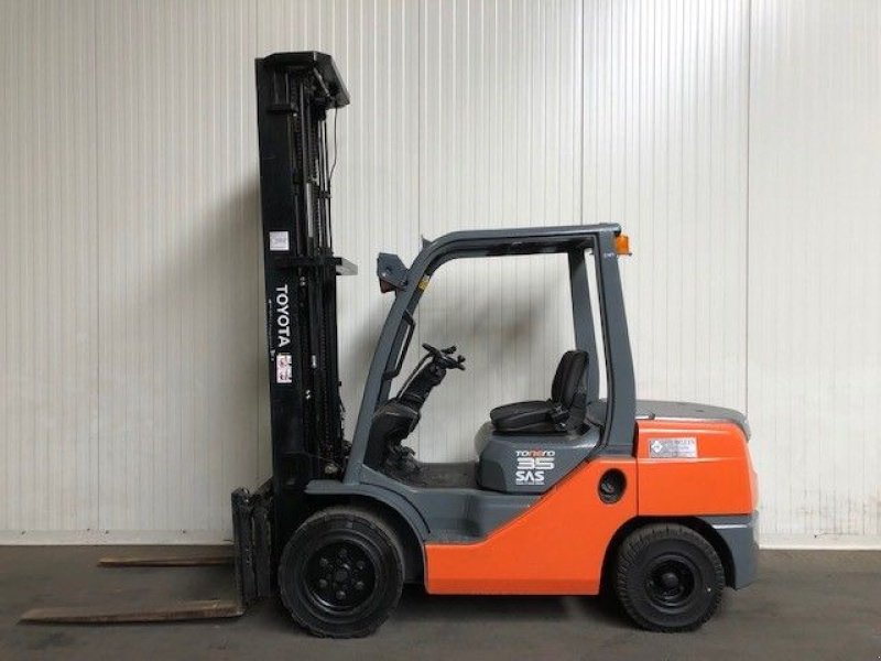 Frontstapler του τύπου Toyota 02-8FDJF35, Gebrauchtmaschine σε Emmeloord