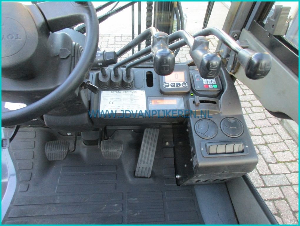Frontstapler tip Toyota 02-8FDJF35, Gebrauchtmaschine in IJsselmuiden (Poză 7)