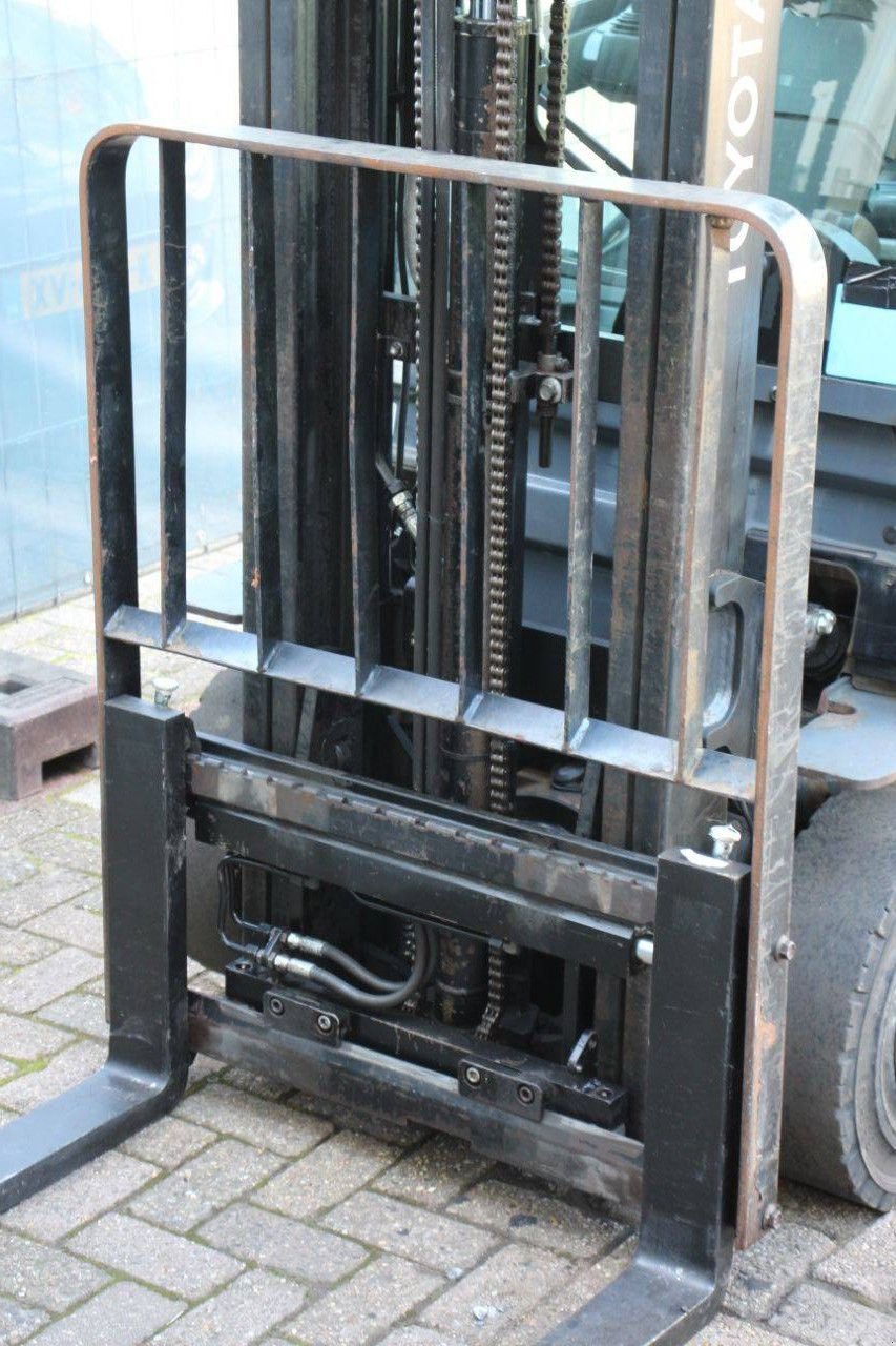 Frontstapler типа Toyota 02-8FGF18, Gebrauchtmaschine в Antwerpen (Фотография 11)