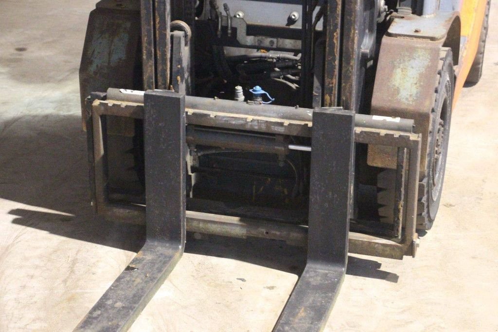 Frontstapler Türe ait Toyota 02-8FGF25, Gebrauchtmaschine içinde Antwerpen (resim 11)